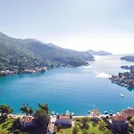 Gorgeous In Veliki Nyaraló Zaton