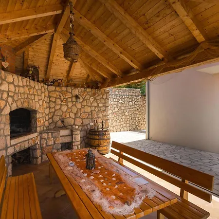 Ferienhaus Front In Veliki Zaton (Dubrovnik-Neretva)